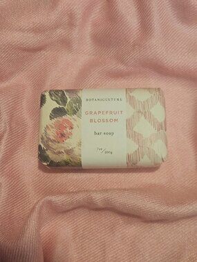 BOTANICULTURE GRAPEFRUIT BLOSSOM BAR SOAP FOR TERRAIN, NWT, RARE!